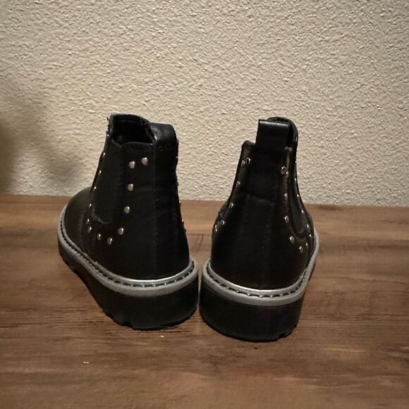 NWOT Wonder Nation Rocker Style Black Girl Booties Size 8 - Picture 4 of 6